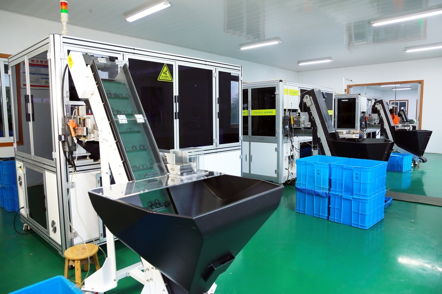 Jiangsu Kunyuan Rubber & Plastic Technology Co.,Ltd производственная линия производителя